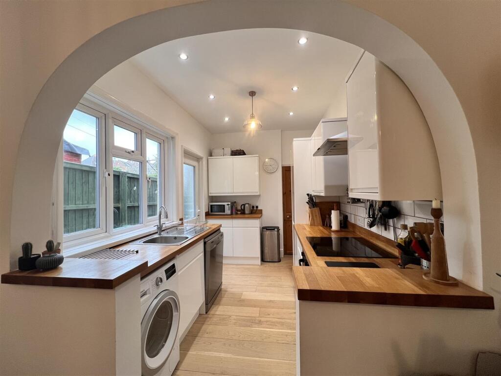 House in Cowes, Isle of Wight - View 3