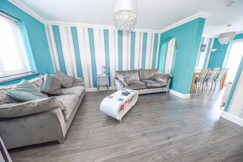 Aintree Drive, Waterlooville photo 2