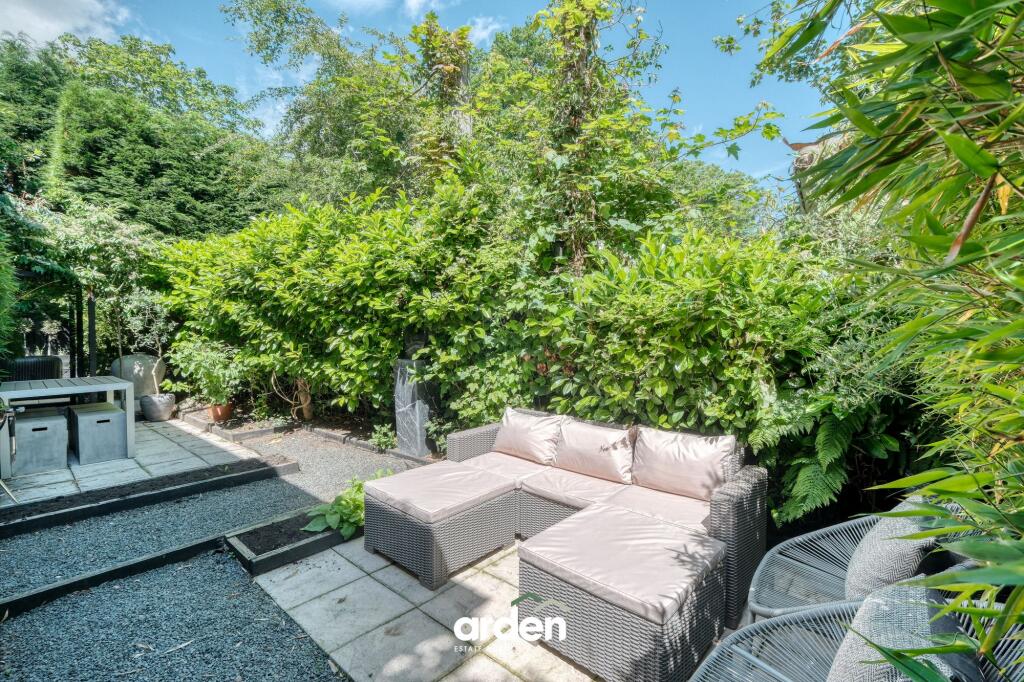 Yeomans Close, Astwood Bank, B96 - View 3