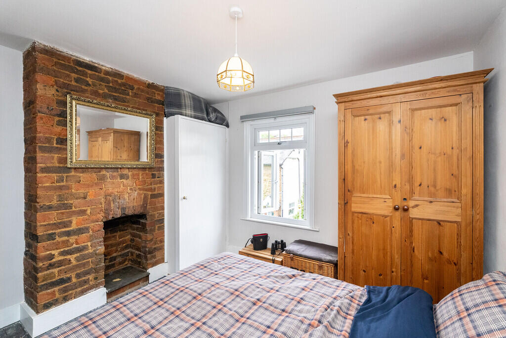 House in Redhill - More