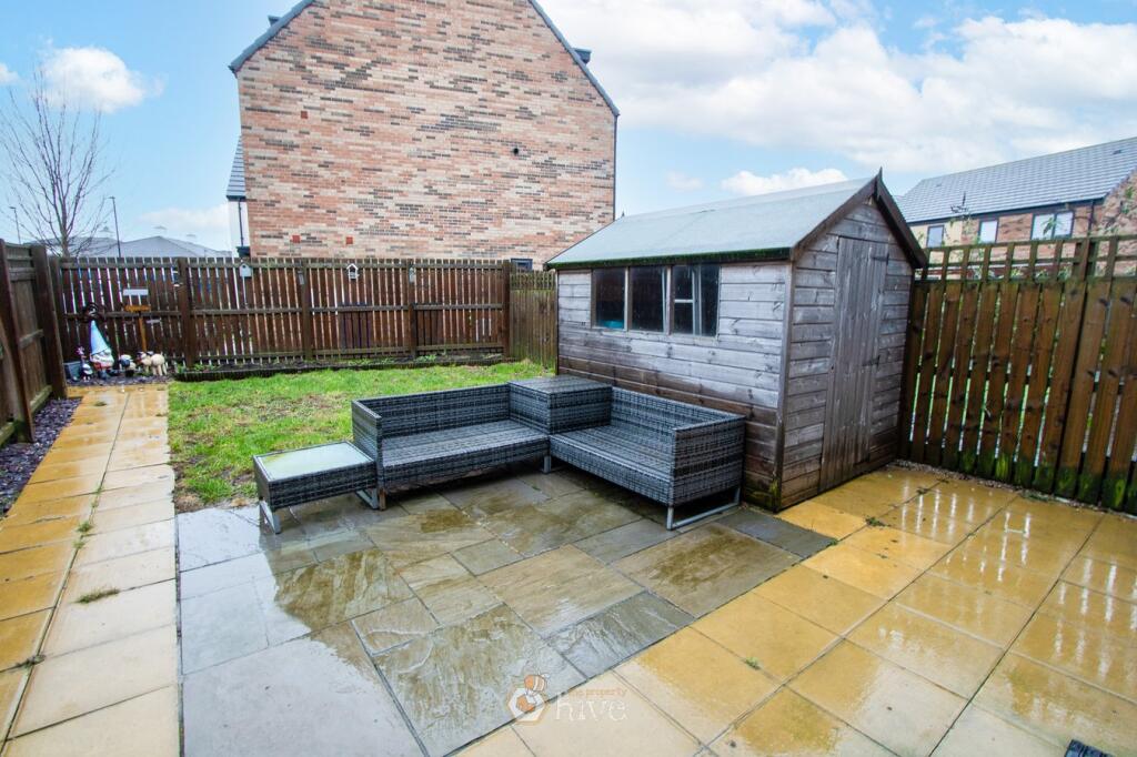 Lake View, Lakeside, Doncaster, DN4 photo 3