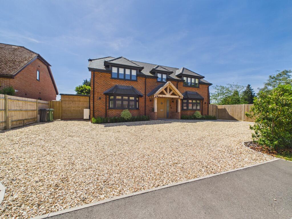 Main image of property: Penbere Close, Pamber Heath, RG26