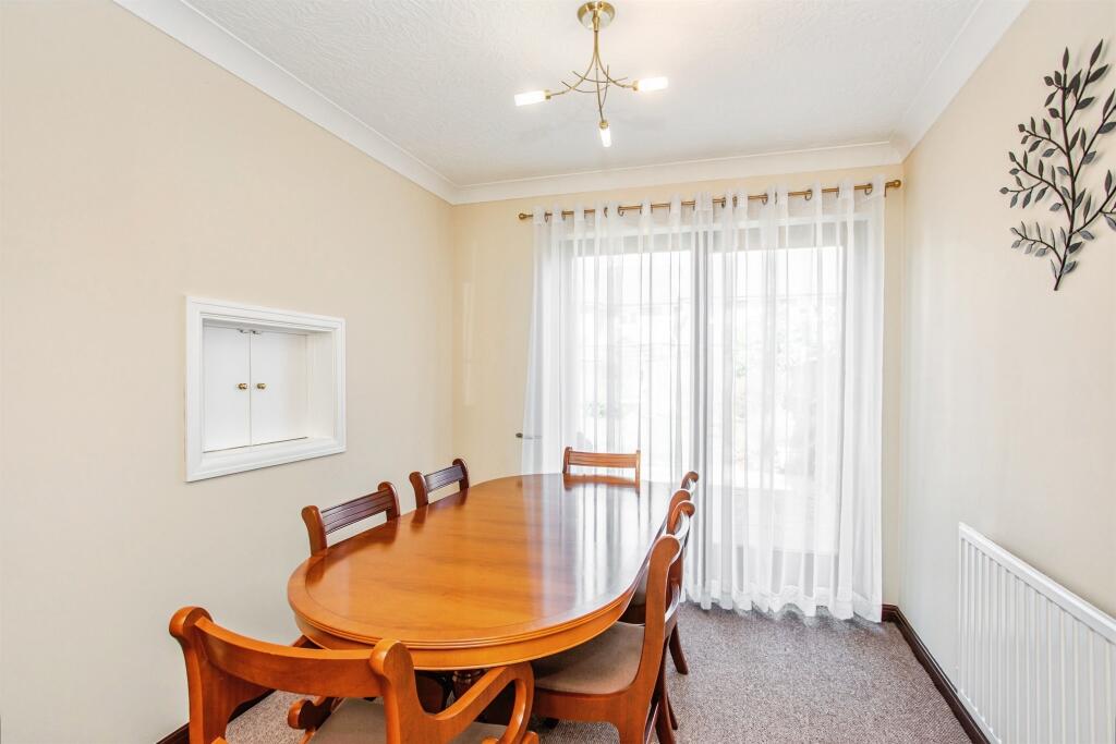 House in Southend-on-Sea - View 4