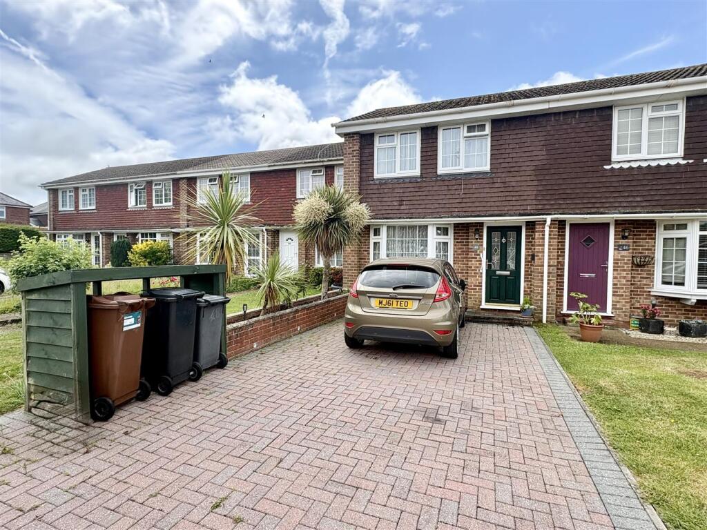 Main image of property: Cromer Way, Hailsham