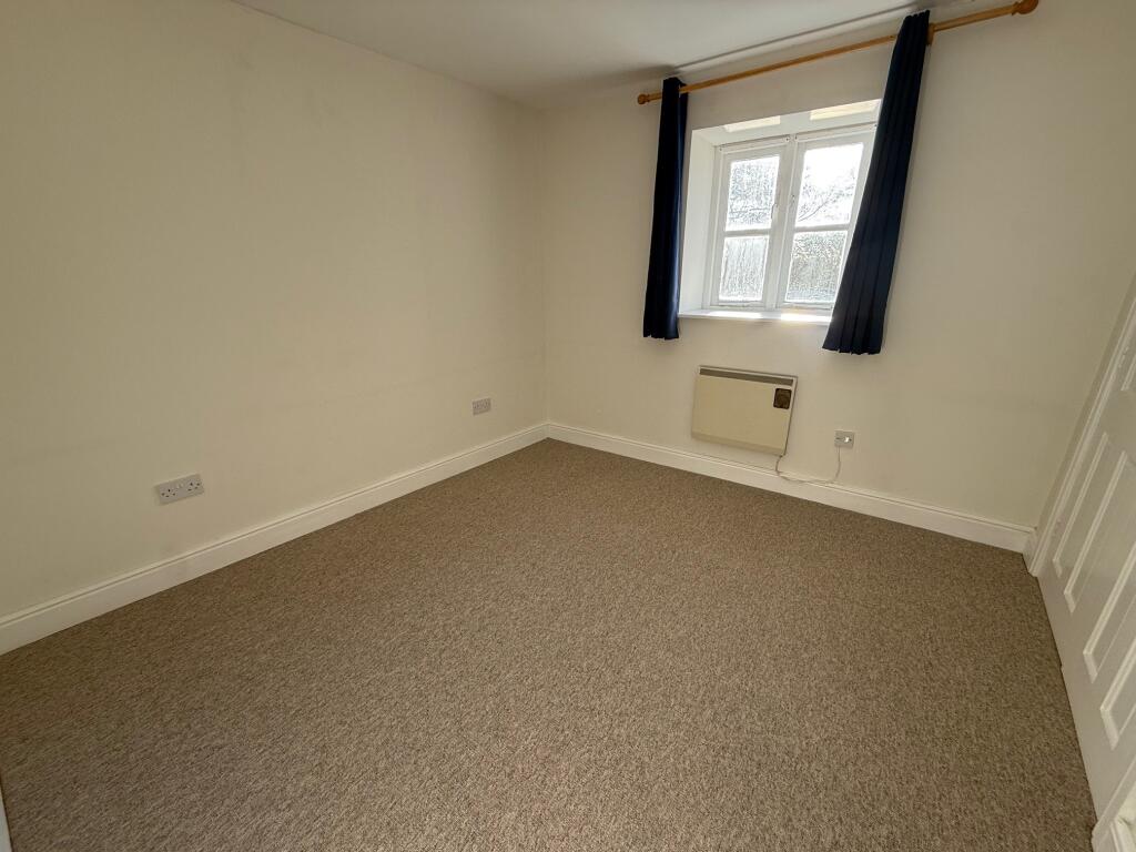 Additional image 7 of Lake Mews, Barwick Park, Yeovil, Somerset, BA22 9TB