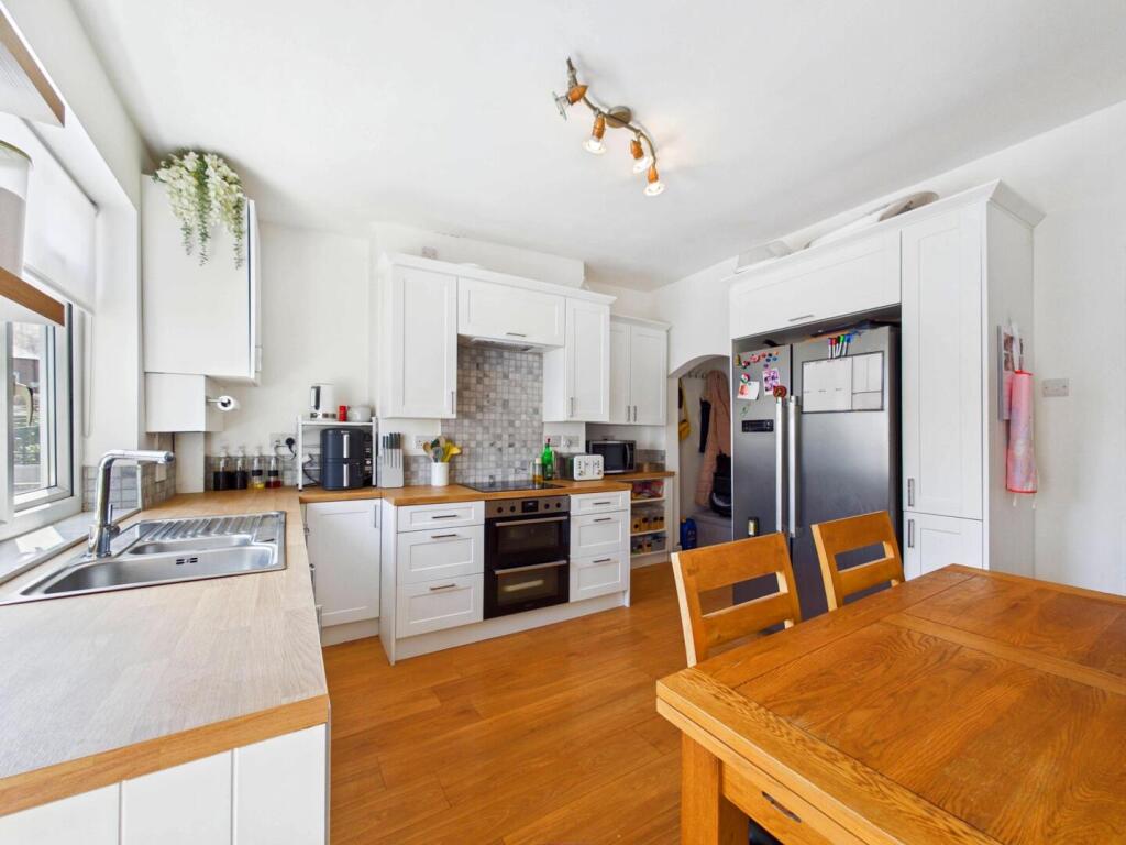 Main image of property: Park Lane, Allerton Bywater, Castleford