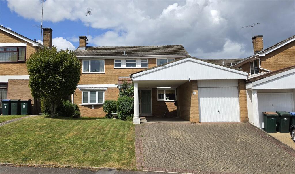 Main image of property: Cotswold Drive, Finham, Coventry, West Midlands, CV3