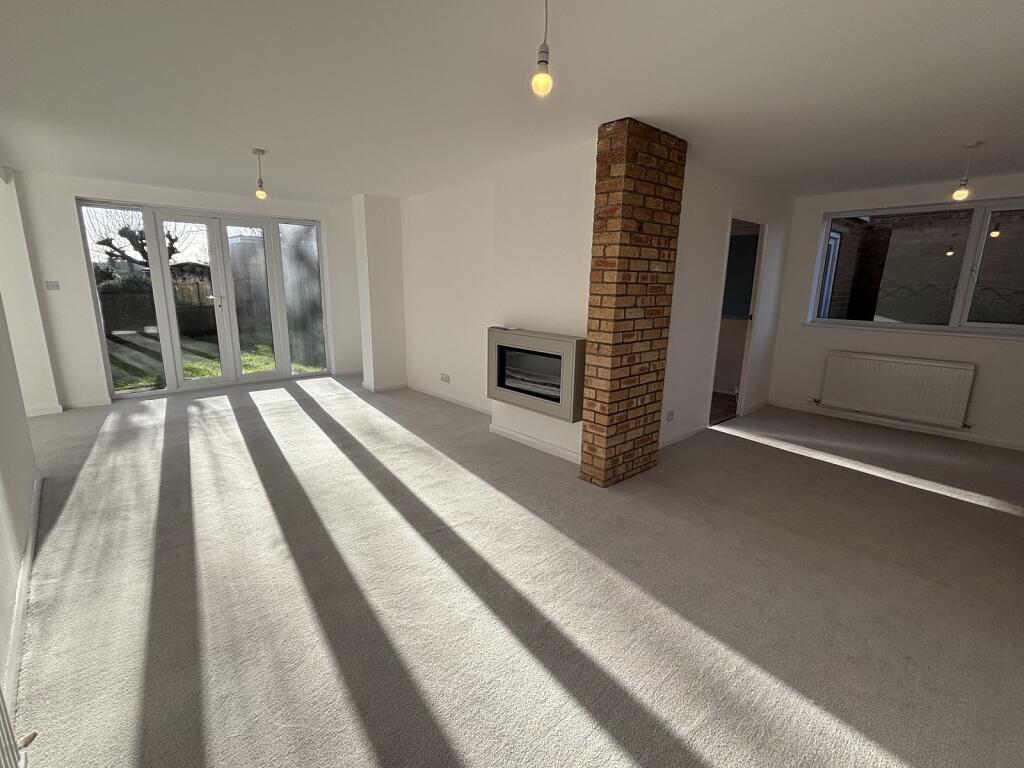 Iona Way, Countesthorpe, Leicester, Leicestershire. LE8 5WW photo 3
