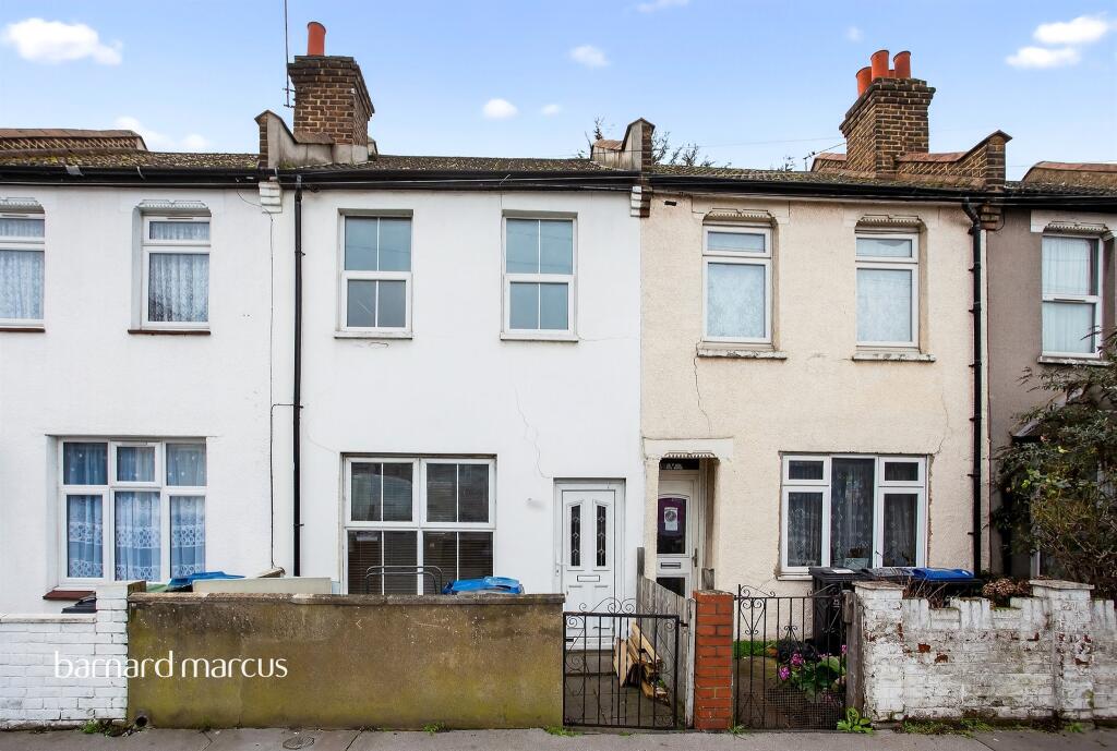 Main image of property: Bensham Lane, Thornton Heath