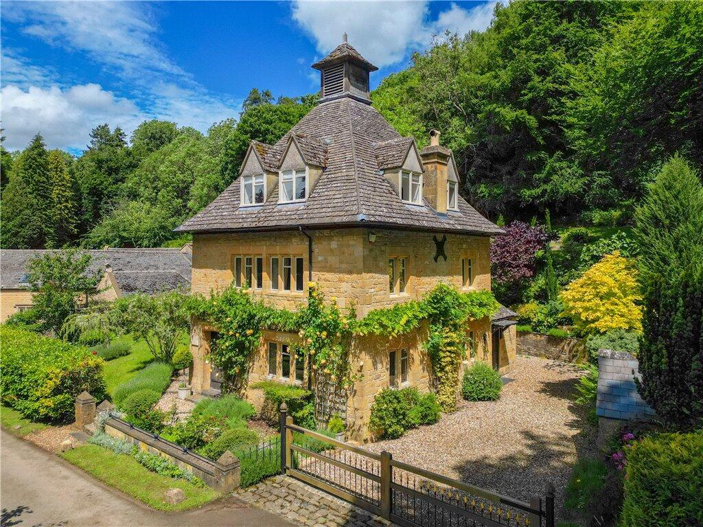 Main image of property: Middle Hill, Broadway, Worcestershire, WR12