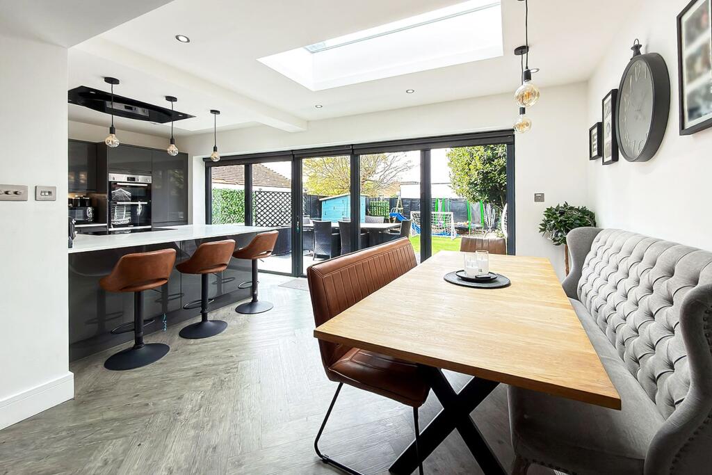 House in Arun, Rustington - View 3
