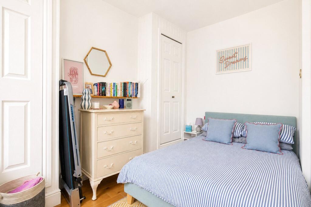 Apartment in Bristol, Cumberland Basin, Hotwells - More
