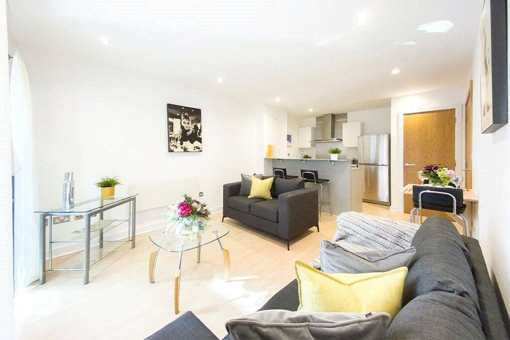 Apartment in Manchester, Northern Quarter, City Centre - View 3