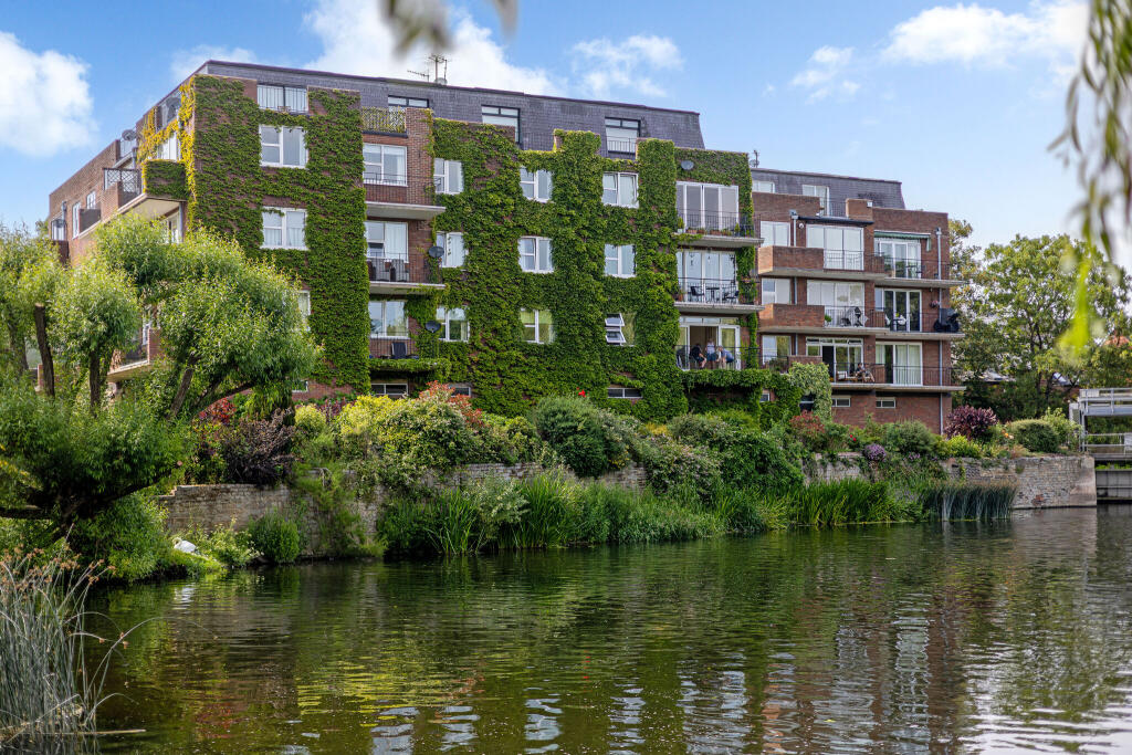 Main image of property: Mill Lane, Stratford-Upon-Avon, CV37