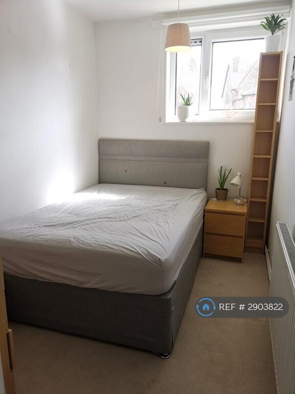 3 bedroom maisonette for rent