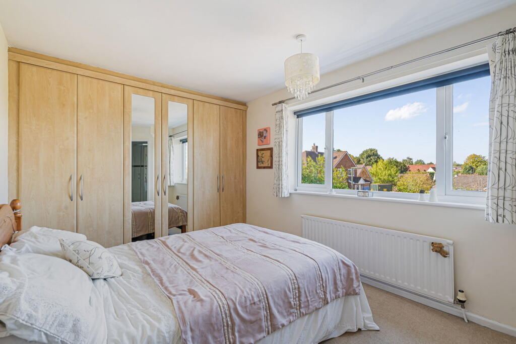 House in Guildford - View 3