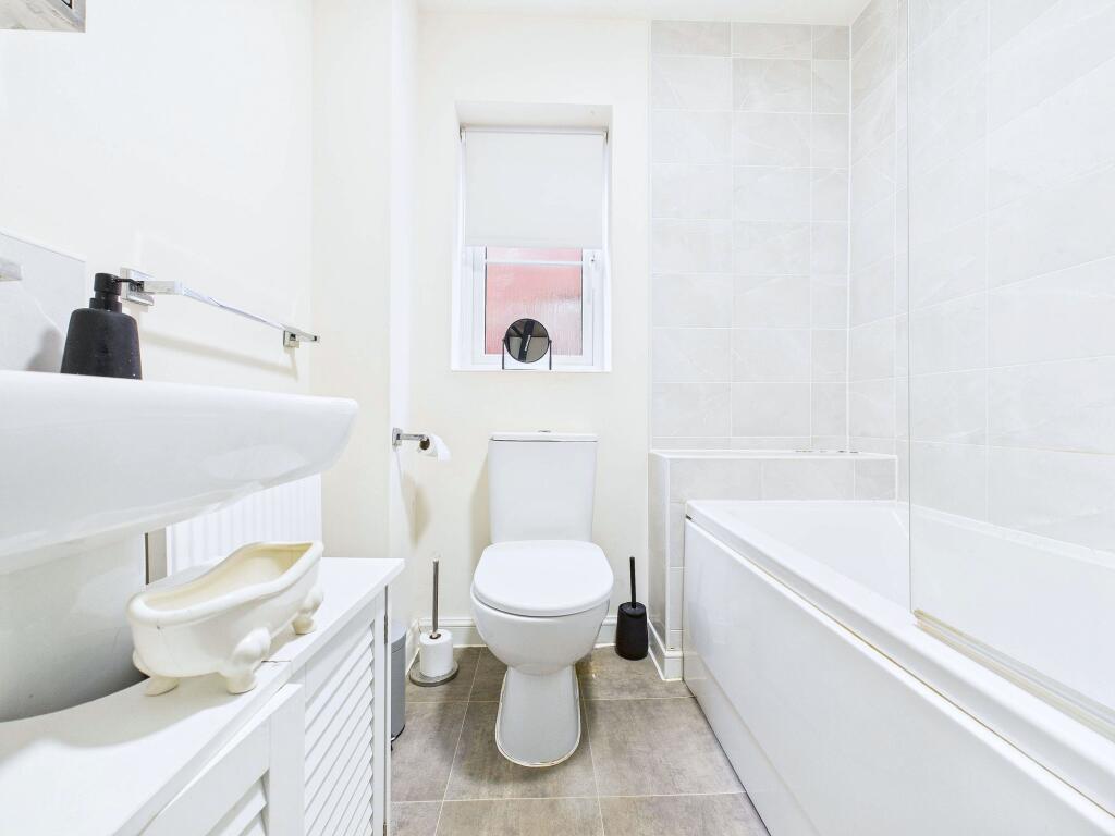Brimstone Way, Worksop, S81 photo 3