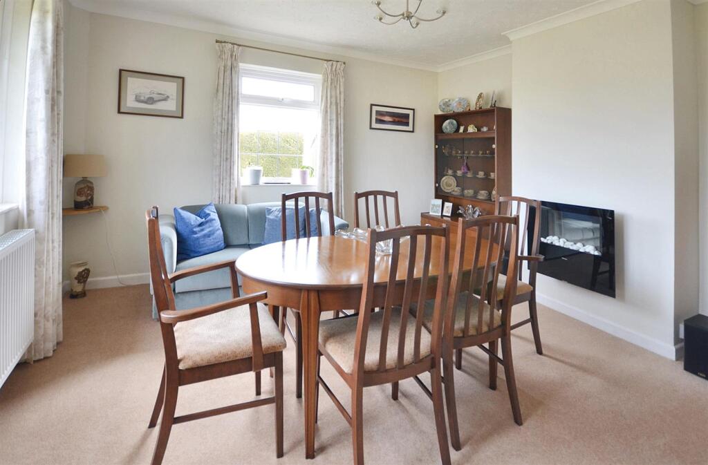 Station Road, Stalbridge, Sturminster Newton photo 3