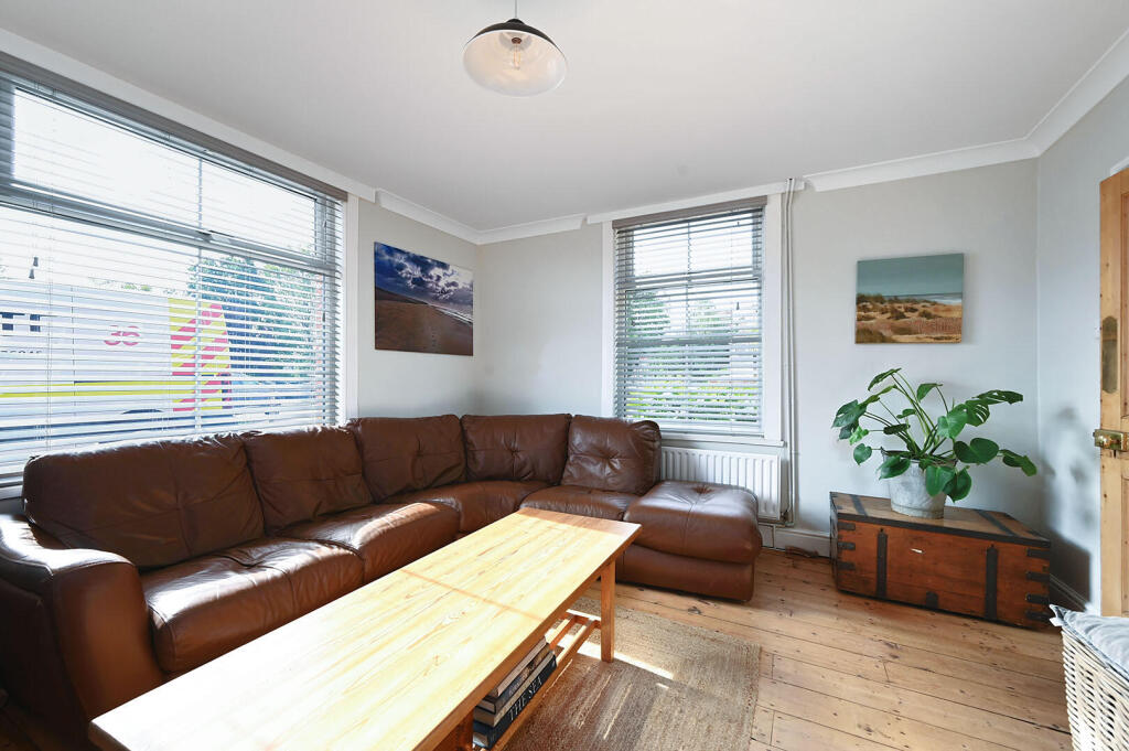 House in Tonbridge - View 5