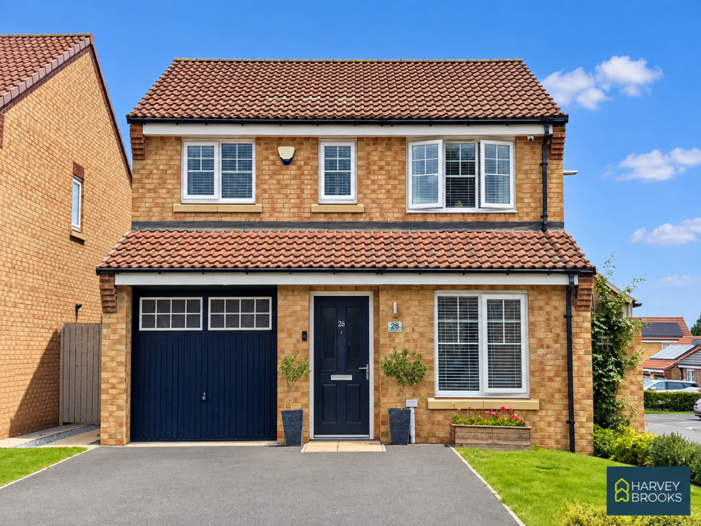 3-bed detached on Honeysuckle Grove, Stainton, £235,000