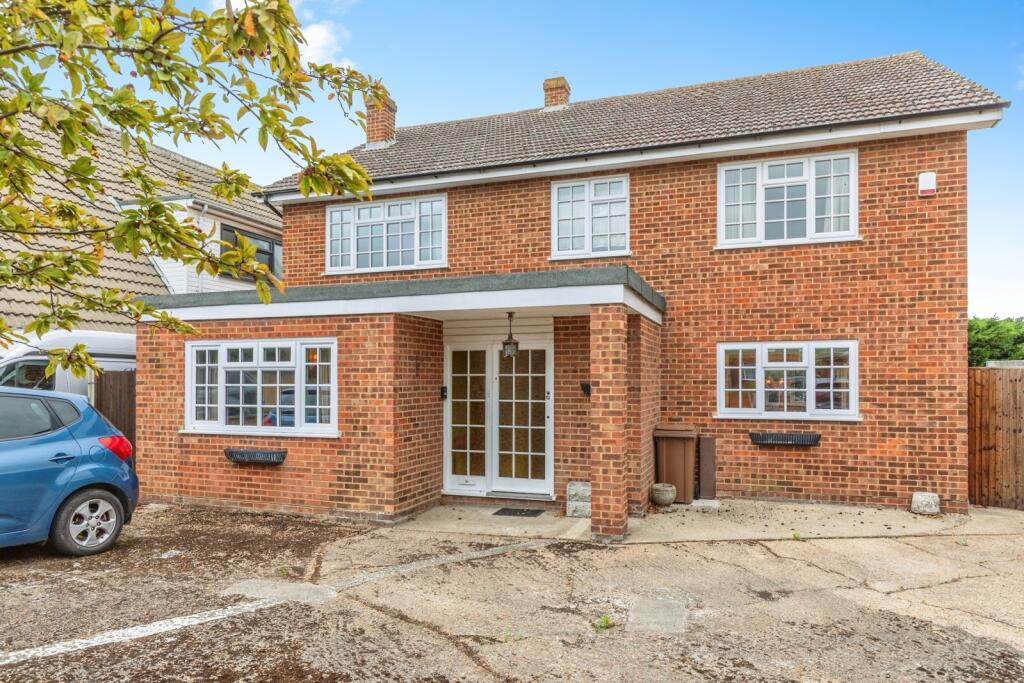 Main image of property: Wentworth Drive, Cliffe Woods, Rochester, Kent, ME3