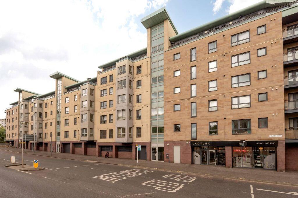 Main image of property: 199/21 Lindsay Road, The Shore, Edinburgh, EH6 6ND