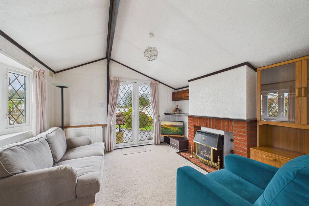 Newdigate, Newdigate, RH5 5BL photo 4