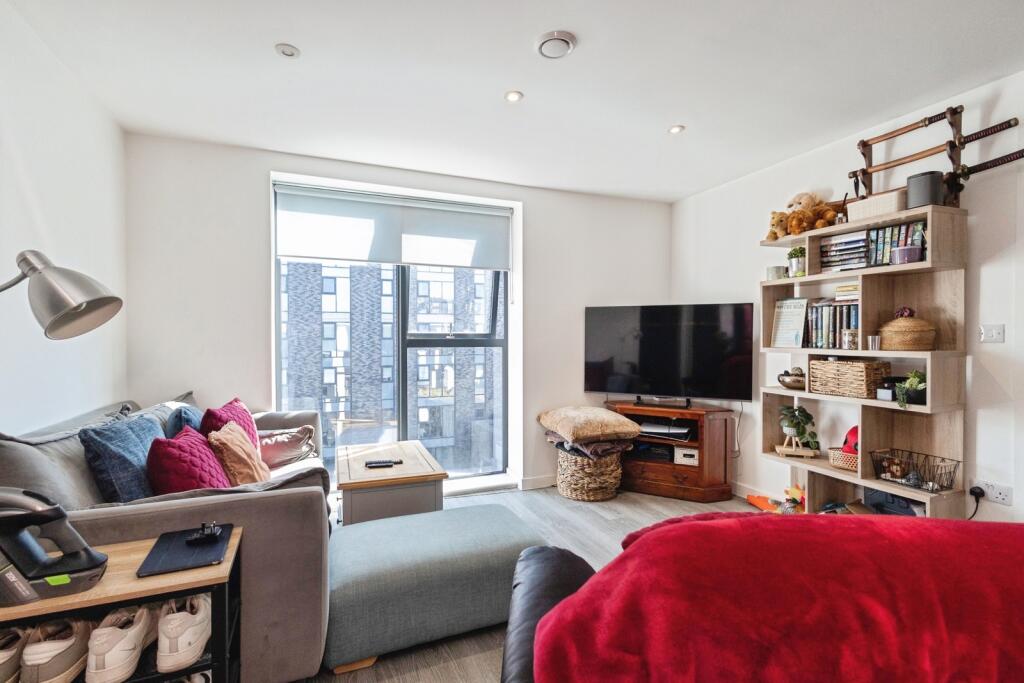 Apartment in Manchester - View 5