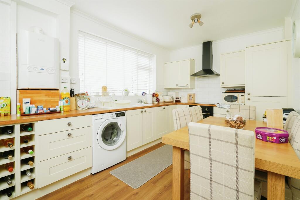 Turnpike Road, Bicester photo 2