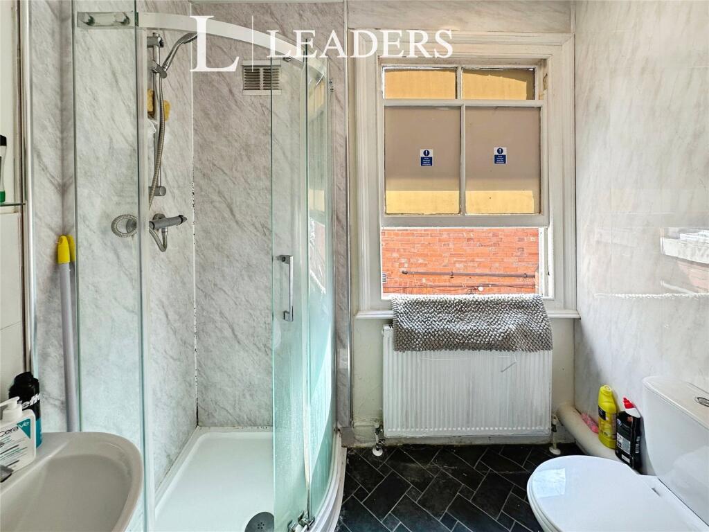 1 bedroom house for rent
