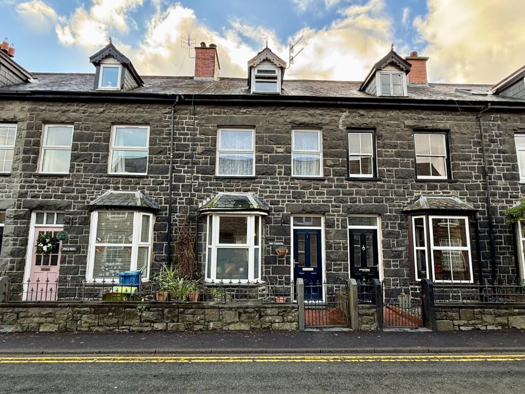 Main image of property: Brythonfa, Arran Road, Dolgellau LL40 1HS