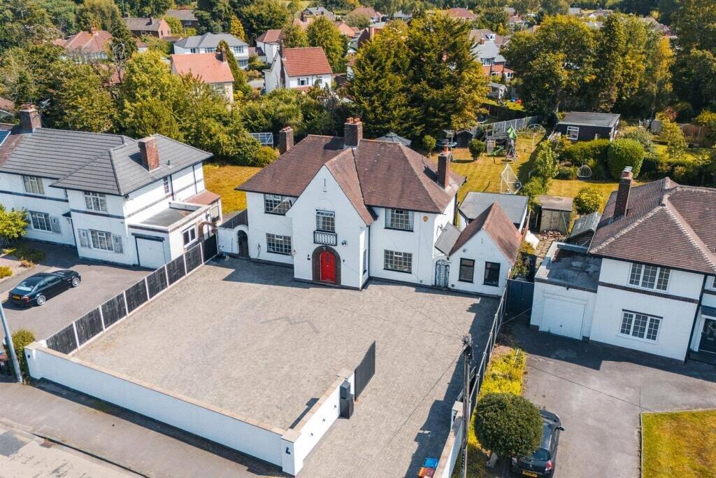 Main image of property: Chester Road, Childer Thornton, Cheshire, CH66