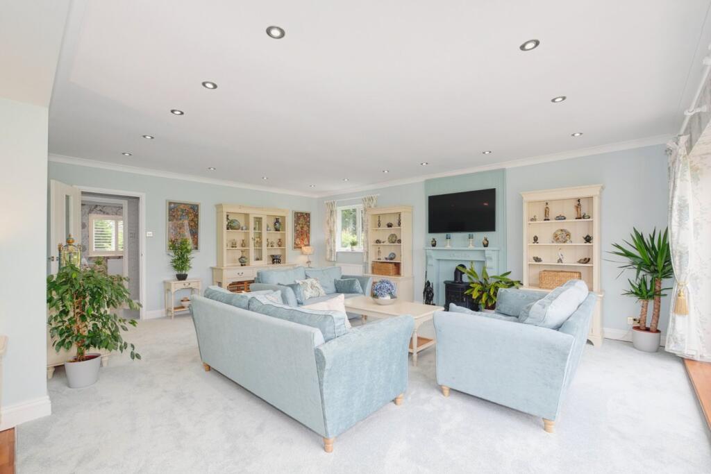 House in Wealden, Hellingly - View 5