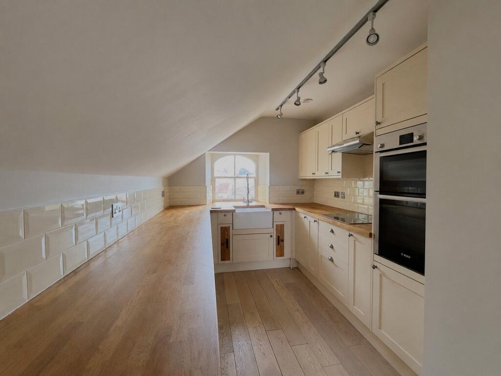 Priory Road, Wells, Somerset, BA5 photo 4