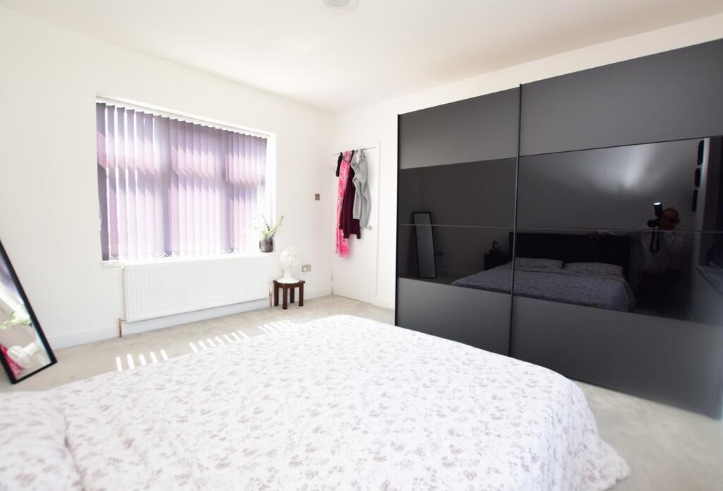 Sapcote Road, Burbage, Hinckley photo 4