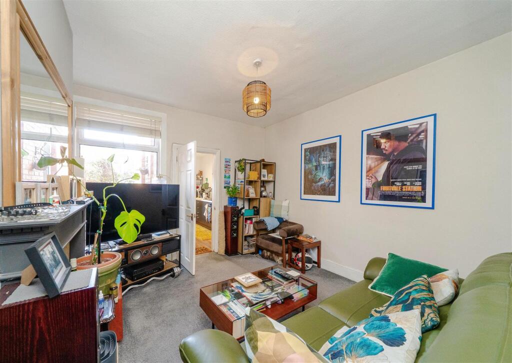 House in Birmingham, Selly Park - View 5