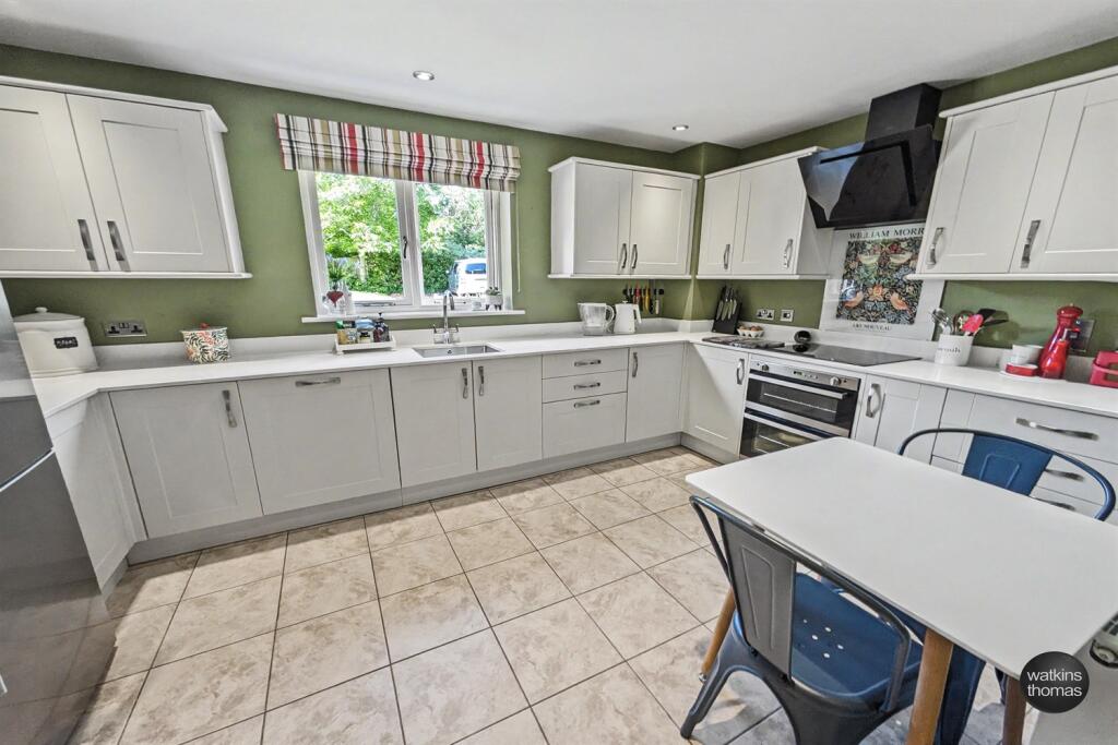 House in Hereford, Herefordshire - More
