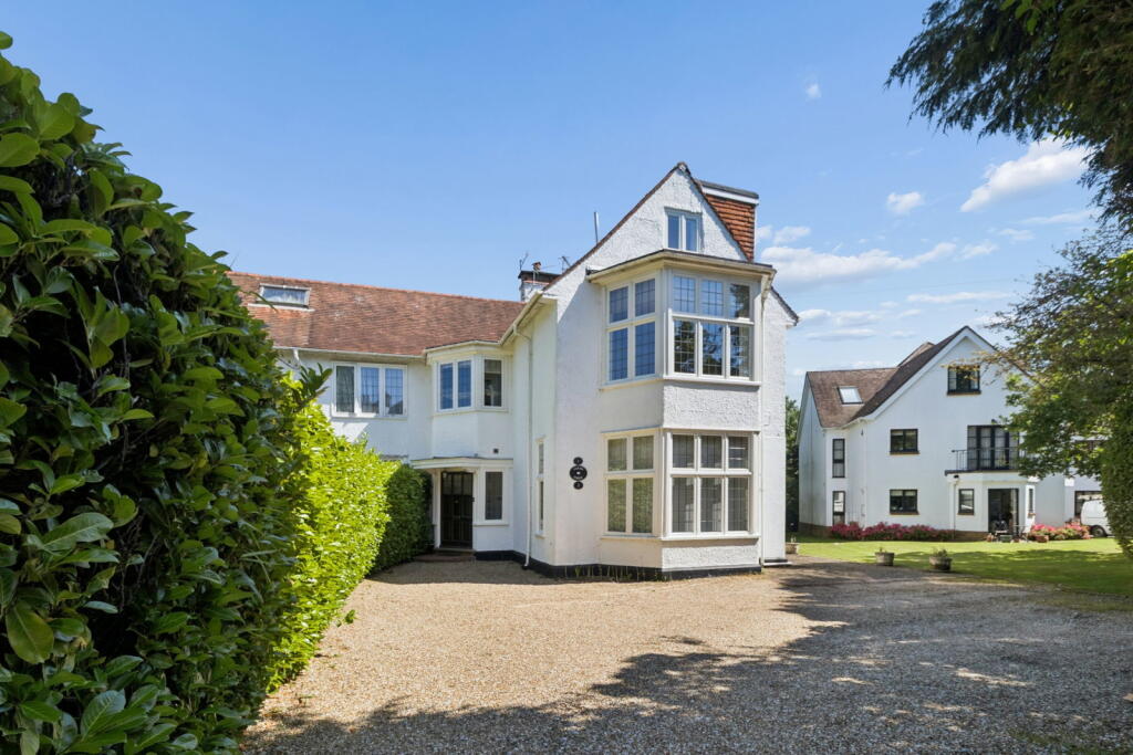 Main image of property: Carew Road, Northwood, HA6 3NH