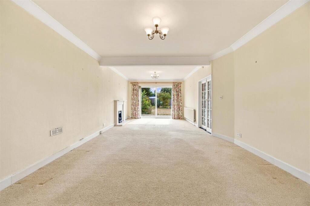 House in Southall - View 4
