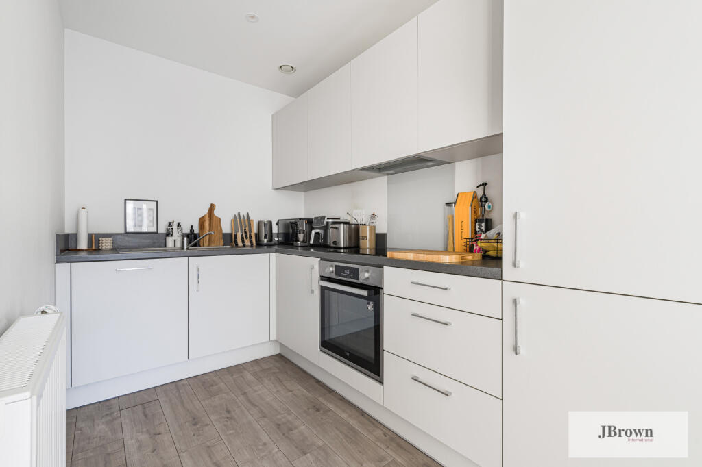 Apartment in London - View 4