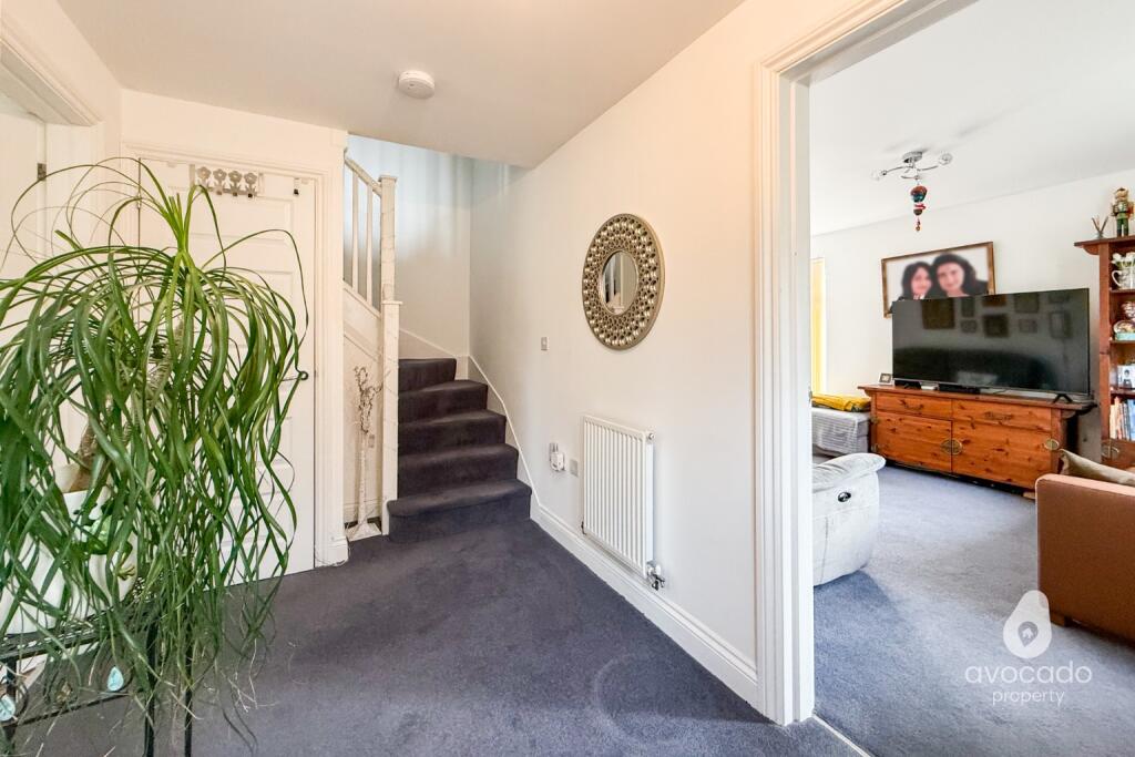 House in Spencers Wood, Ryeish Green, Shinfield - View 5