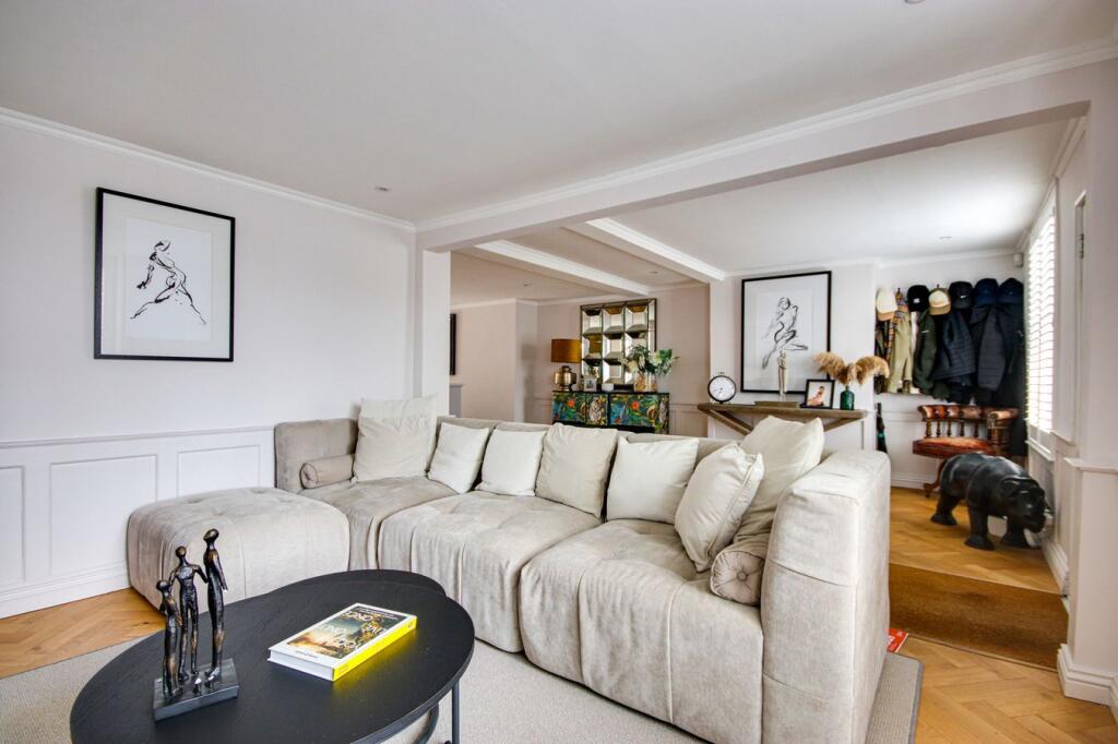 House in Southampton - View 5