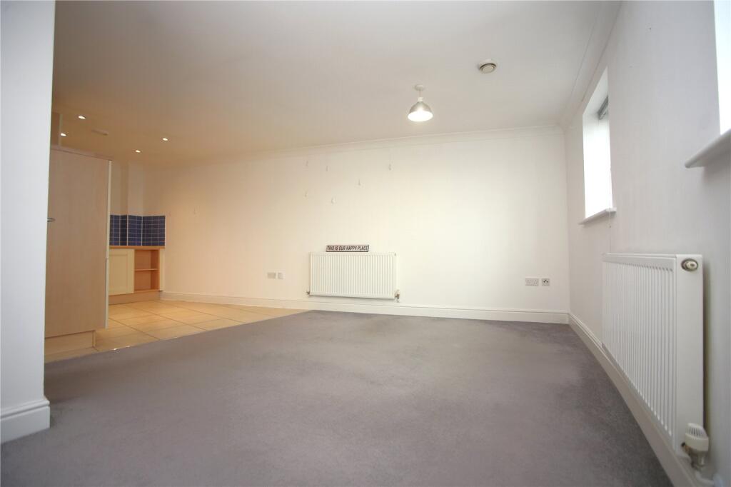 Apartment in Cheltenham, Wymans Brook, St Peter's - View 4