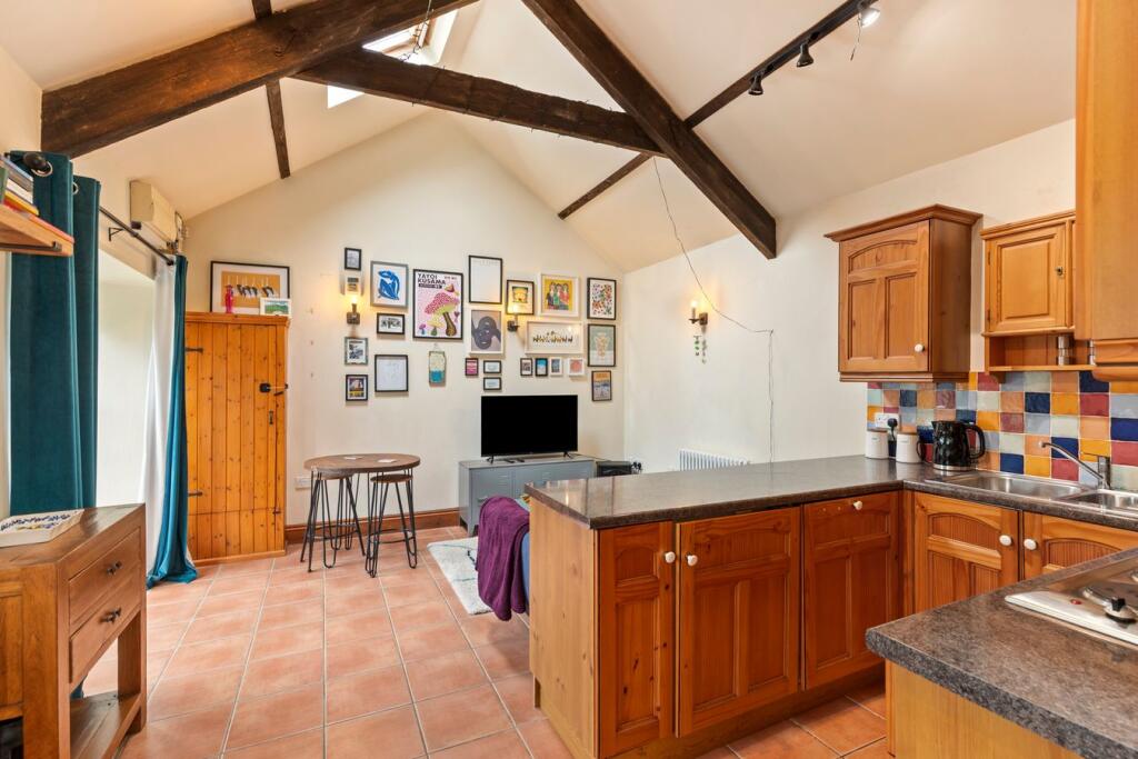 House in Swansea - View 3