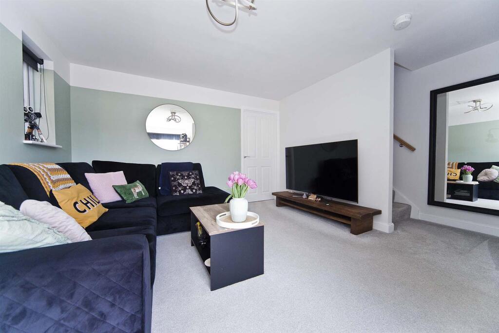Barrington Close, Elwick Gardens, Hartlepool photo 2