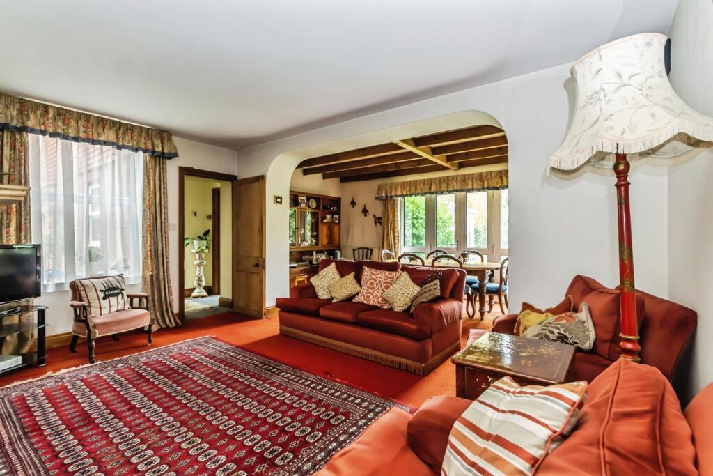 House in Eastbourne, East Sussex - View 4