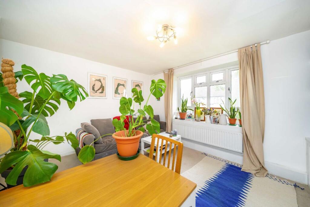 Apartment in London - View 2