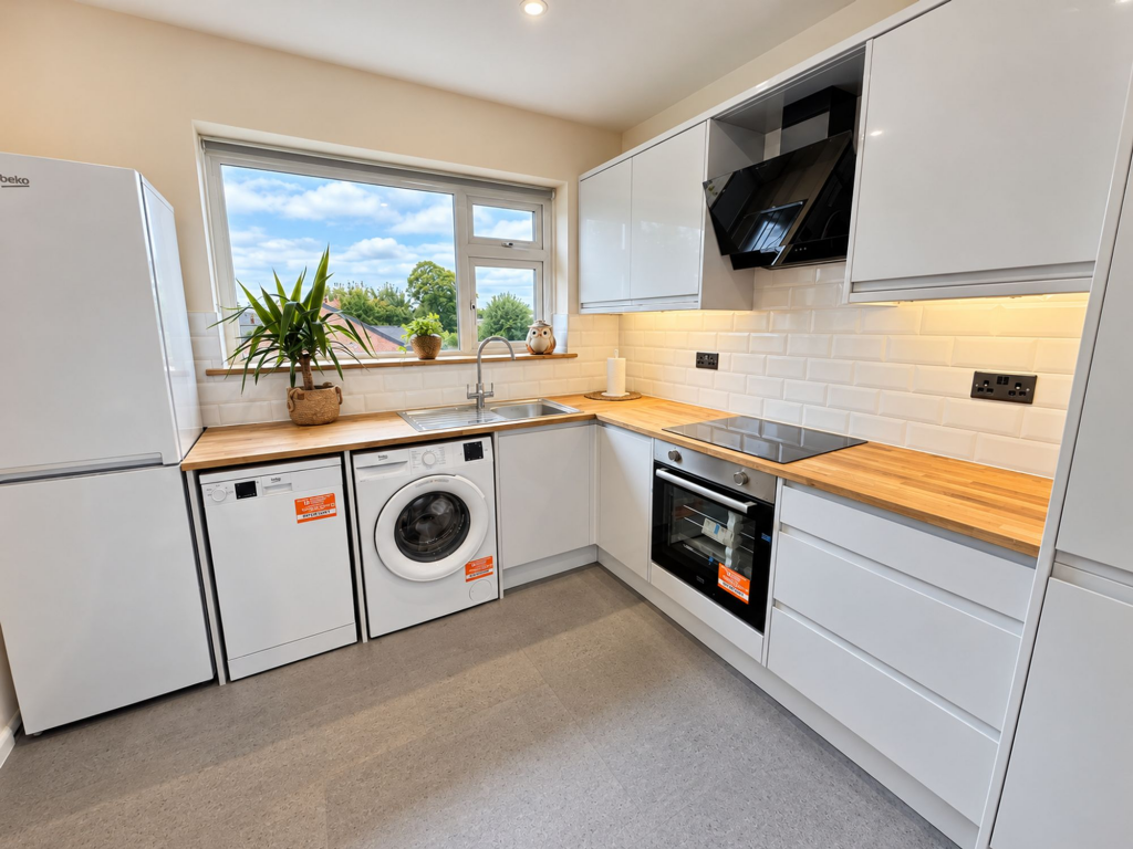 Apartment in Stockport - View 2