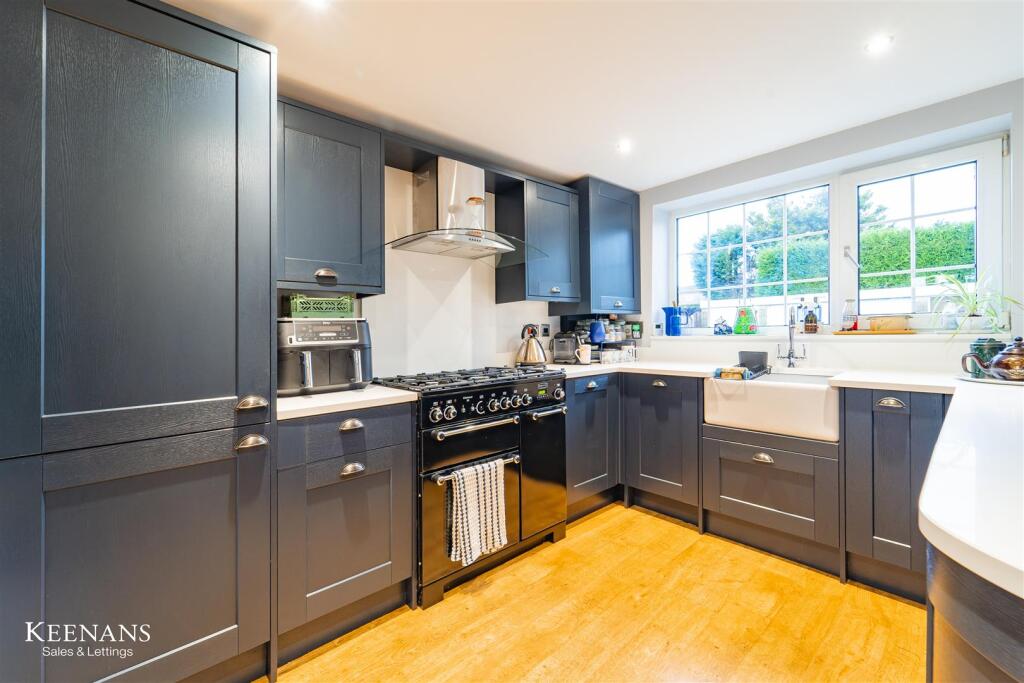 Copperfield Close, Worsthorne-With-Hurstwood