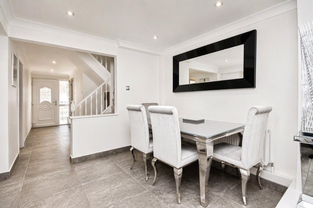 House in Southend-on-Sea - View 5